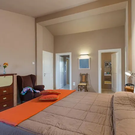 Rural Tuscany - Luxury Monticelli Villa